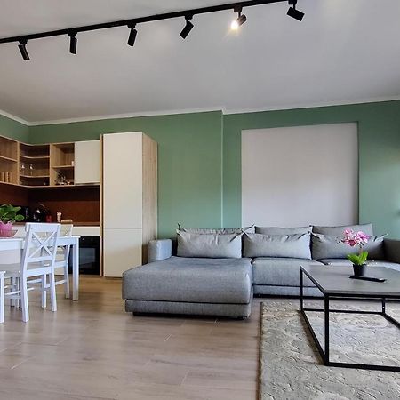 Flower Apartment ติรานา ภายนอก รูปภาพ
